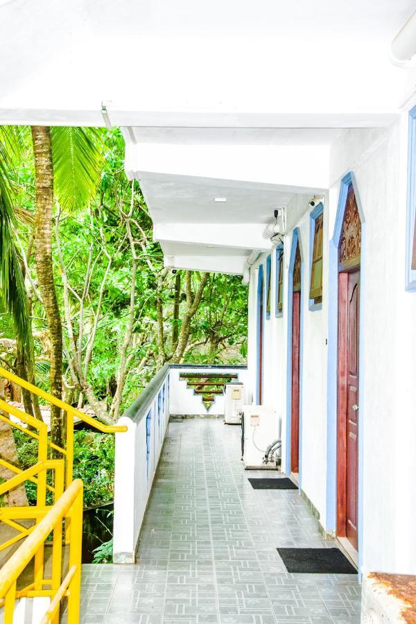 No Name Rest Hotel Unawatuna Luaran gambar