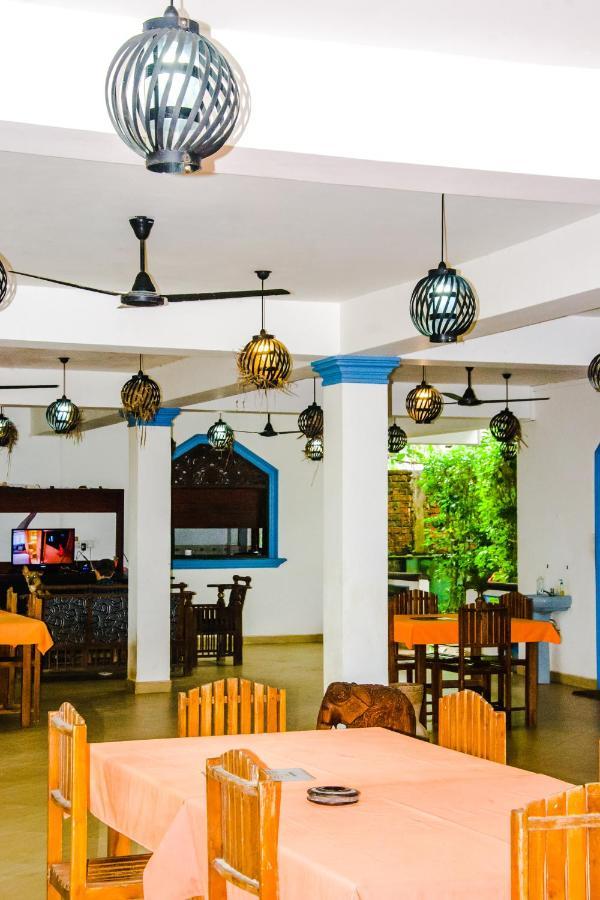 No Name Rest Hotel Unawatuna Luaran gambar