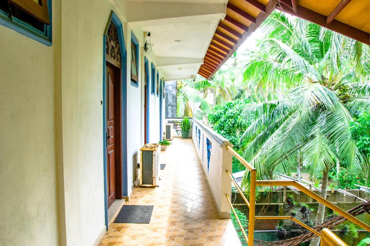 No Name Rest Hotel Unawatuna Luaran gambar