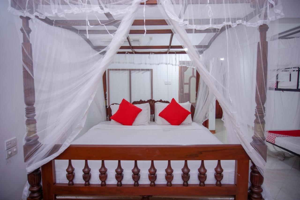 No Name Rest Hotel Unawatuna Luaran gambar