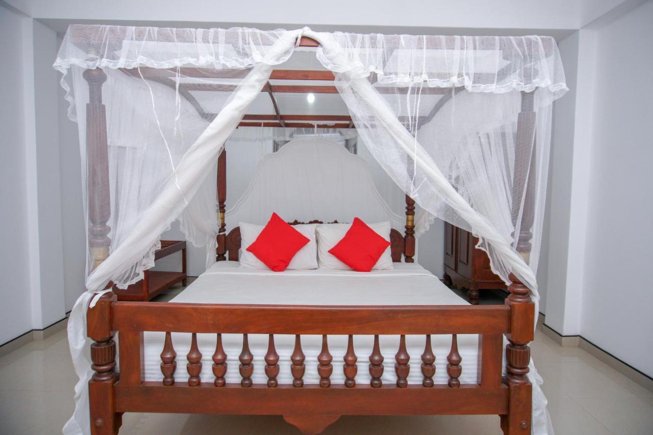 No Name Rest Hotel Unawatuna Luaran gambar