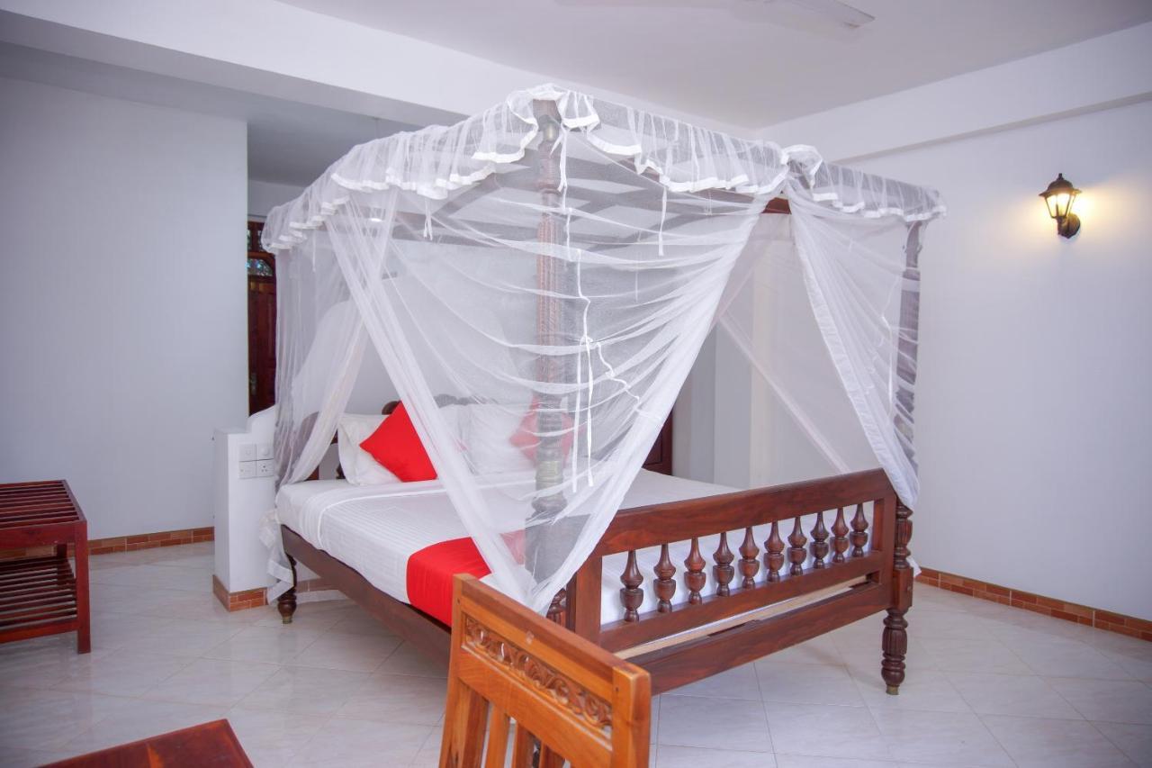 No Name Rest Hotel Unawatuna Luaran gambar