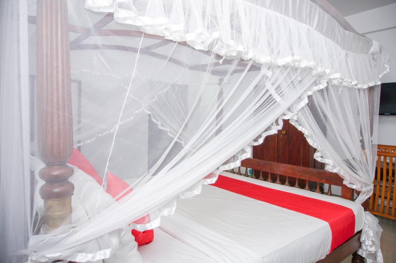 No Name Rest Hotel Unawatuna Luaran gambar