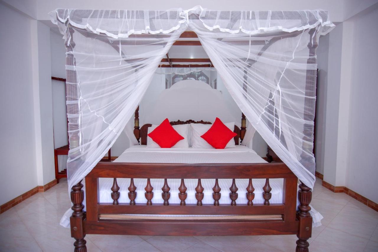 No Name Rest Hotel Unawatuna Luaran gambar